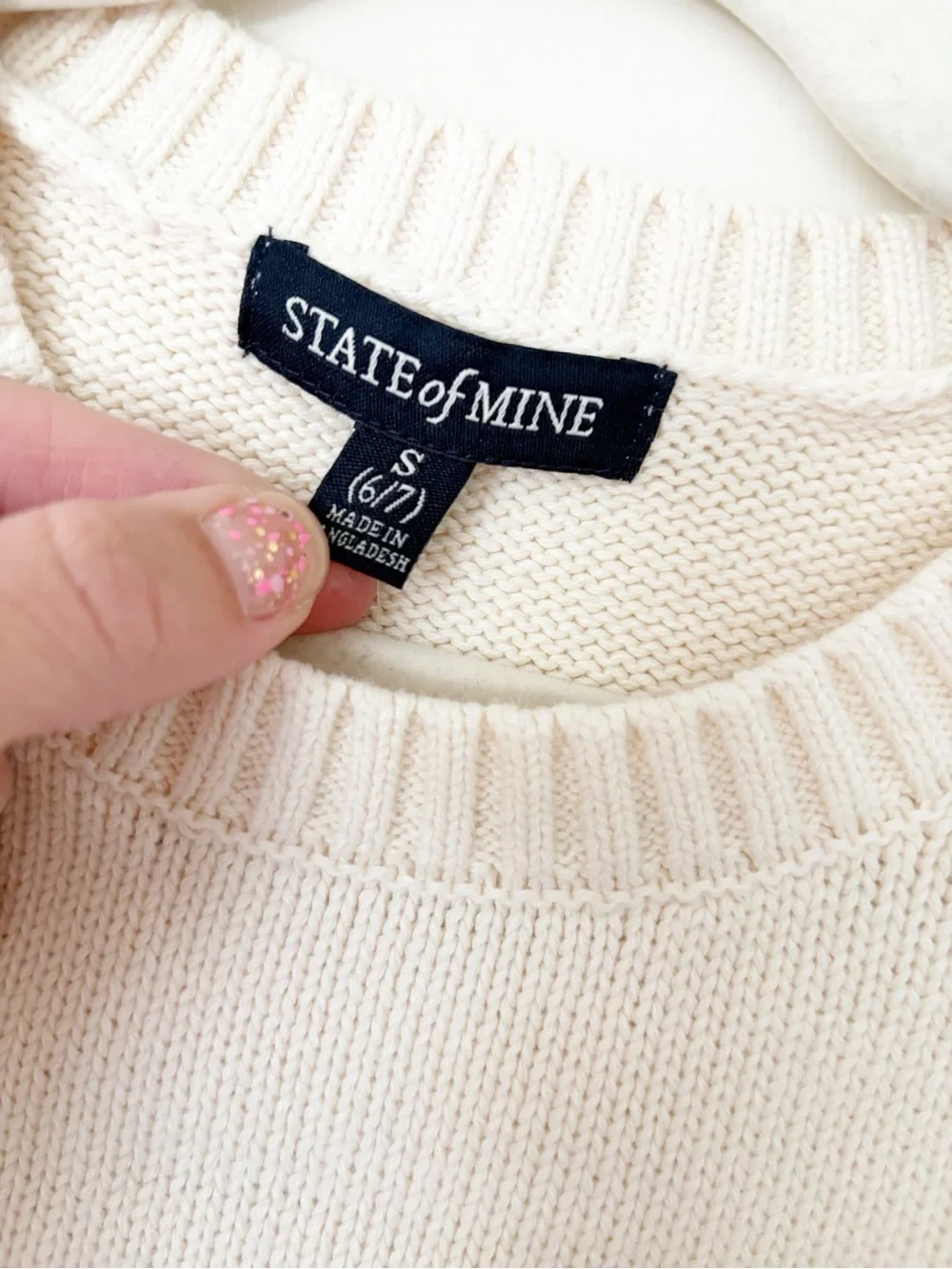 S (6/7) • NEW Cream Crewneck Sweater with American Flag Gender Neutral